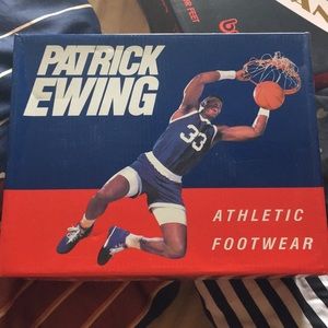PATRICK EWING 33HI  size7 in men, size 9 in women